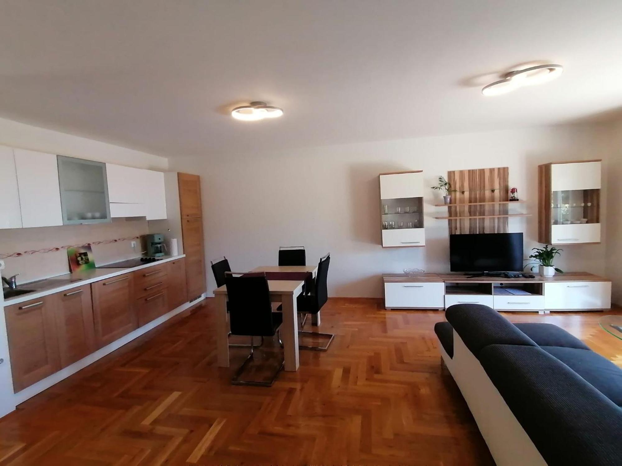 Cindy Apartamento Lovran